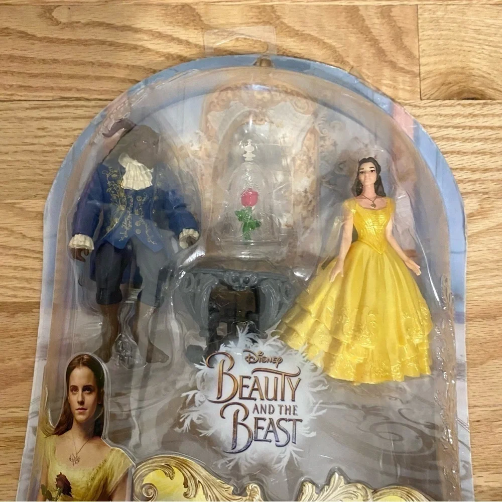 Disney Beauty and the Beast Live Action Figures NEW Enchanted Rose Scene Toy